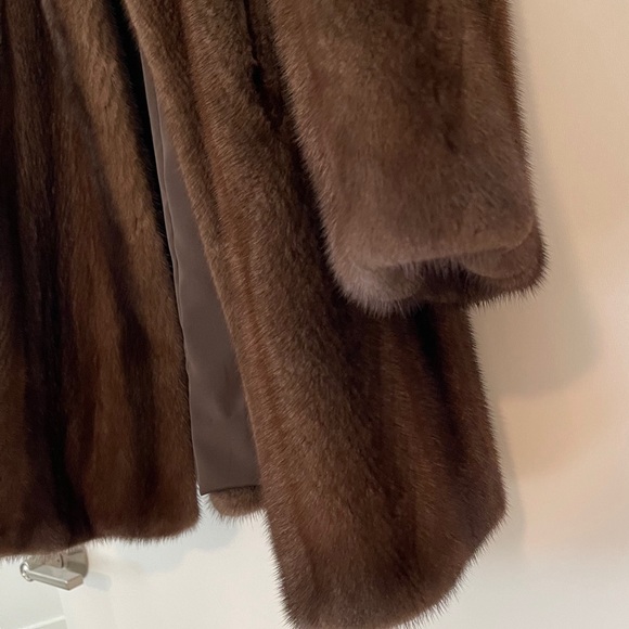 NWT Mink Fur Coat - Picture 13 of 13